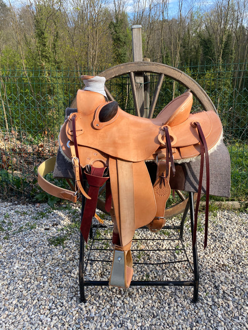 YOUR HAND-MADE CUSTOM SADDLE